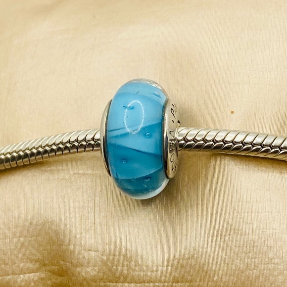EUC Pandora 790923 Sterling Silver Blue Looking Glass Murano Charm - Picture 6 of 12